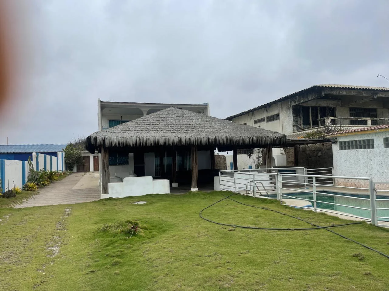 Terreno con casa en Venta, Punta Carnero , Salinas VanC