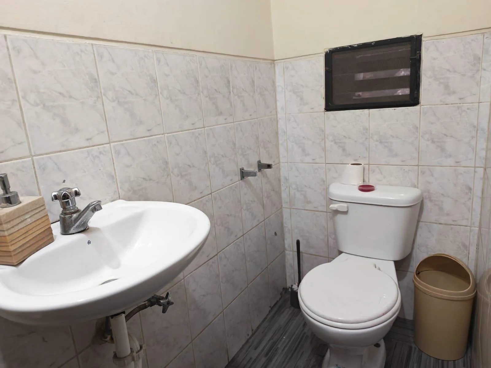 Casa en Venta Samanes. Av. Francisco de Orellana. VyJa