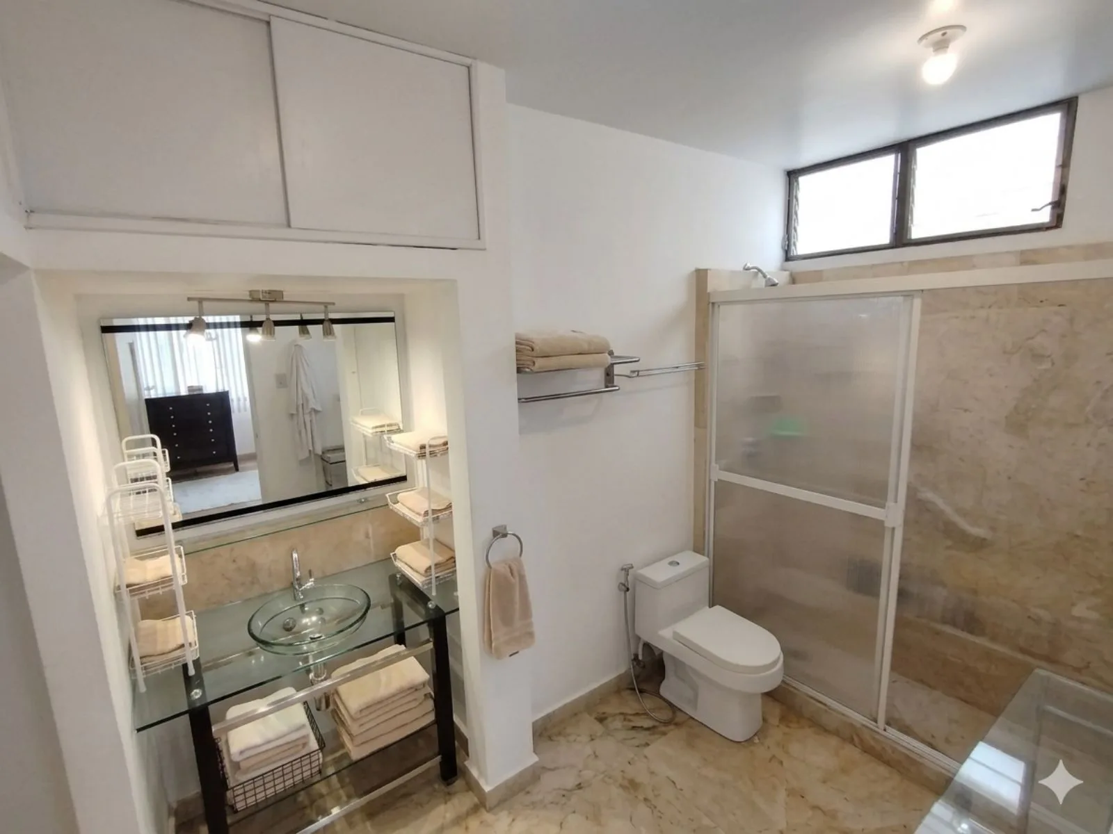 Departamento en Venta en Lomas de Urdesa Planta baja, EstF