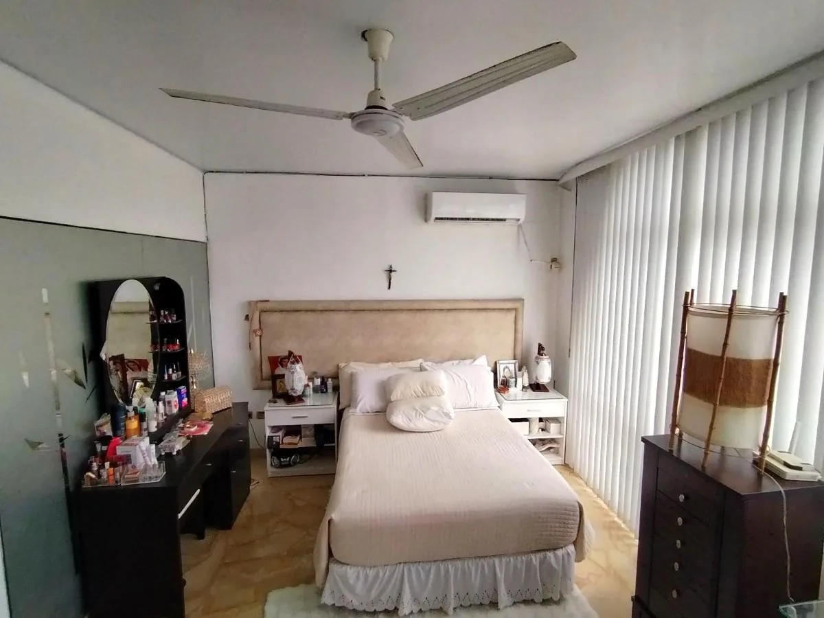 Departamento en Venta en Lomas de Urdesa Planta baja, EstF
