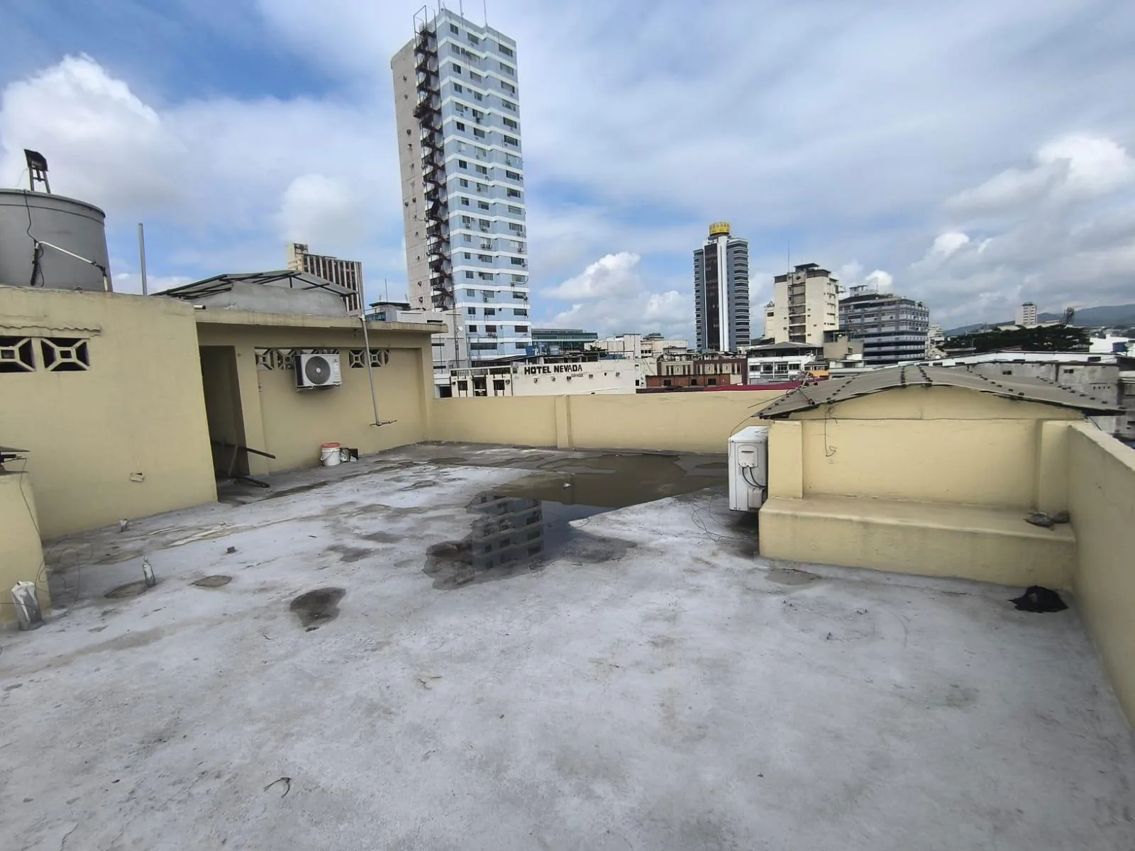 Venta de Edificio Comercial, Centro de Guayaquil, KarR