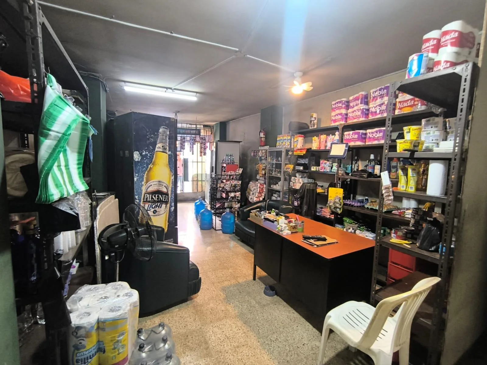 Venta de Edificio Comercial, Centro de Guayaquil, KarR