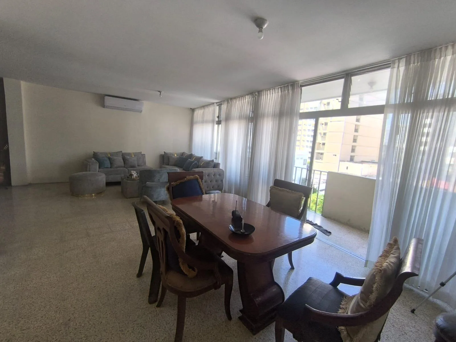 Venta de Edificio Comercial, Centro de Guayaquil, KarR