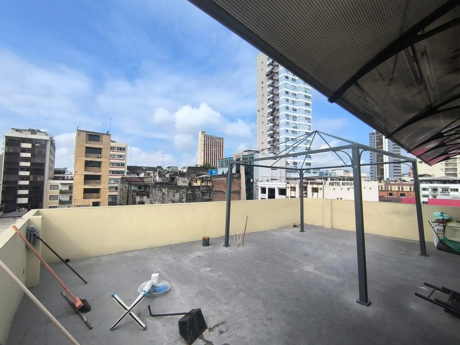 Venta de Edificio Comercial, Centro de Guayaquil, KarR