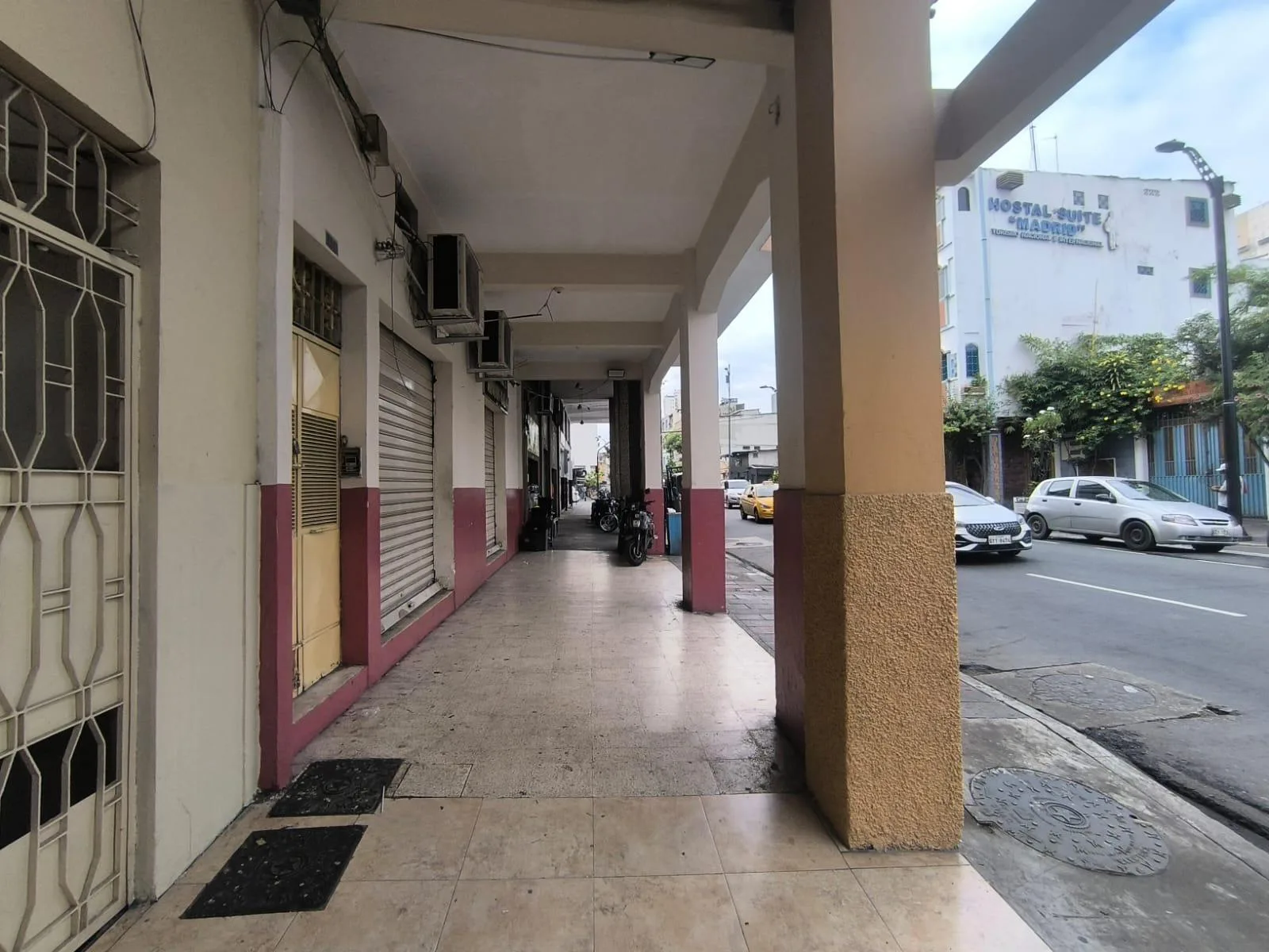 Venta de Edificio Comercial, Centro de Guayaquil, KarR