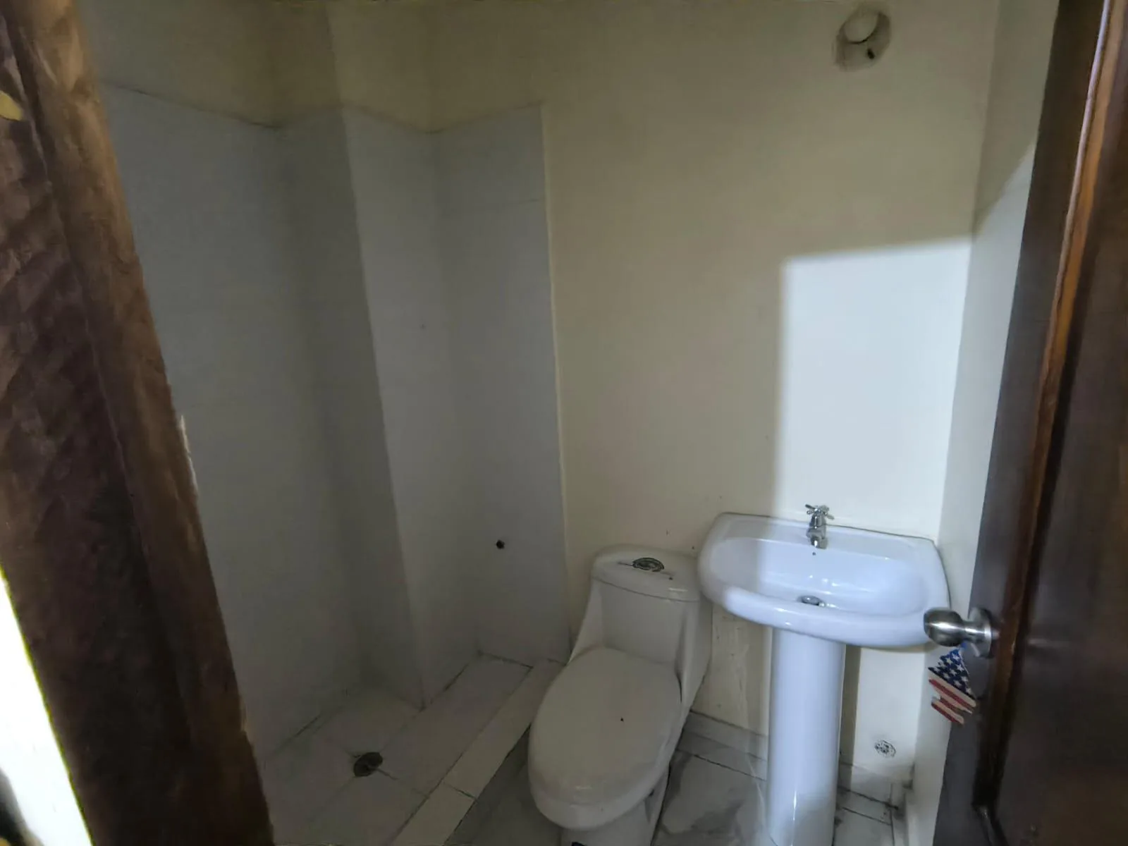 Venta de Edificio Comercial, Centro de Guayaquil, KarR