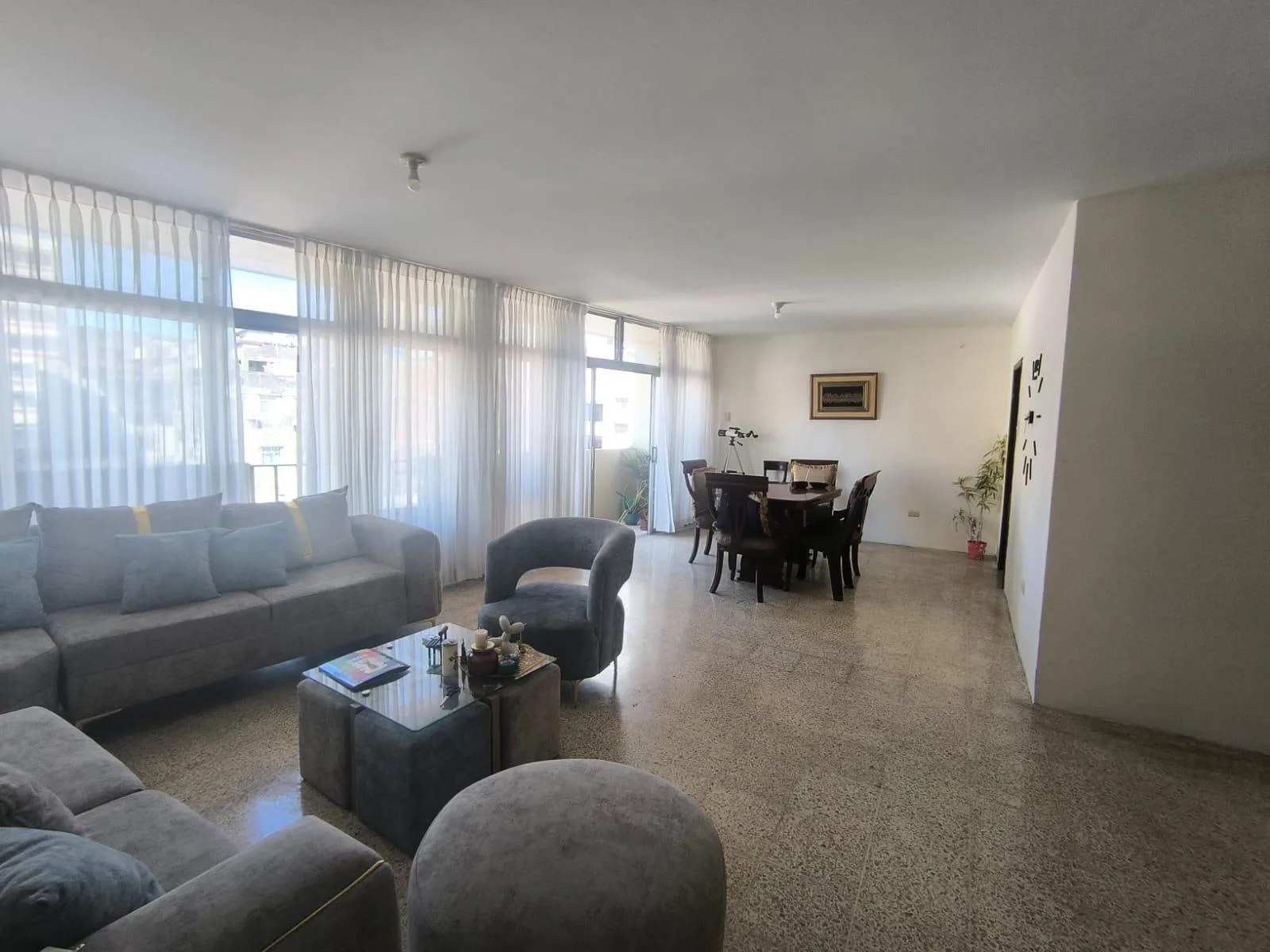 Venta de Edificio Comercial, Centro de Guayaquil, KarR