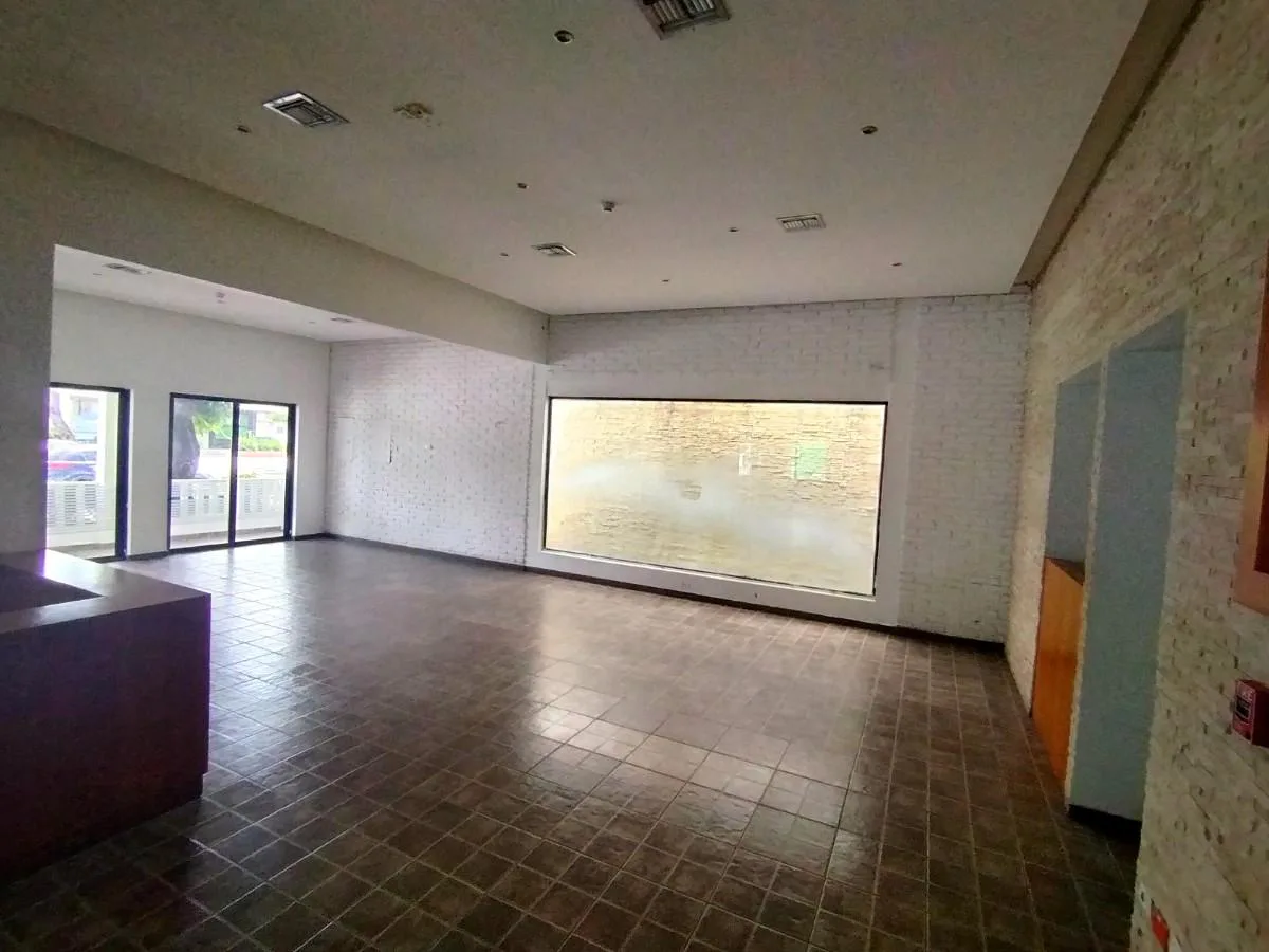 Local Comercial en Alquiler – Urdesa Central, Guayaquil EstF