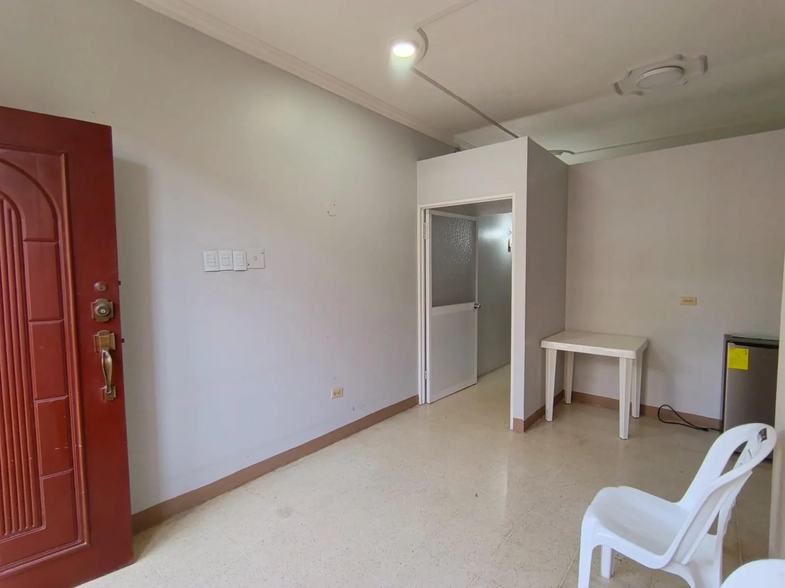Suite Amoblada en Alquiler, Bellavista Baja, GinS