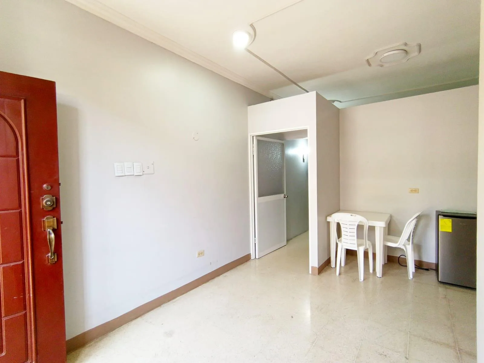 Suite Amoblada en Alquiler, Bellavista Baja, GinS