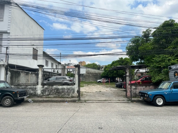 Venta terreno Urdesa Norte VanRo