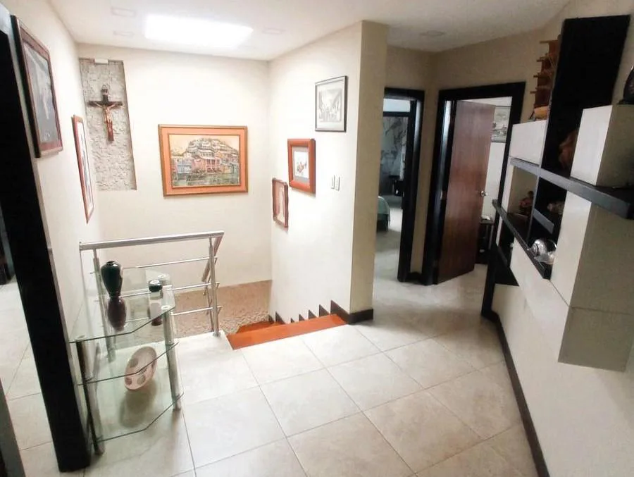 Venta Casa en Samborondón km 9. Sector Batan AndS