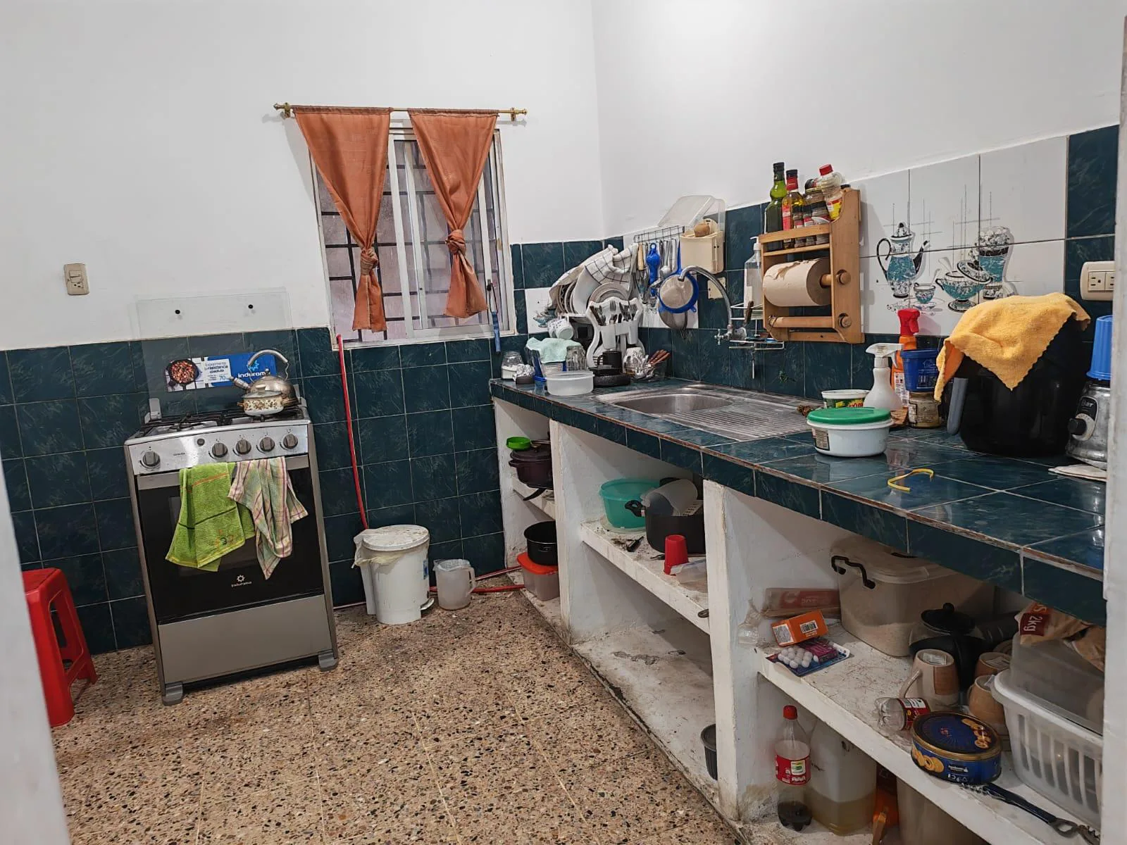 Casa en Venta Coop. La Fragata. Parque Acuático Viernes Santo. Sur. VyJ