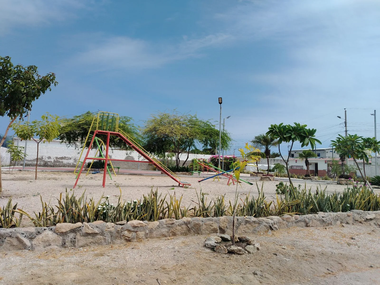 Terreno en venta en costa de oro Salinas EstF