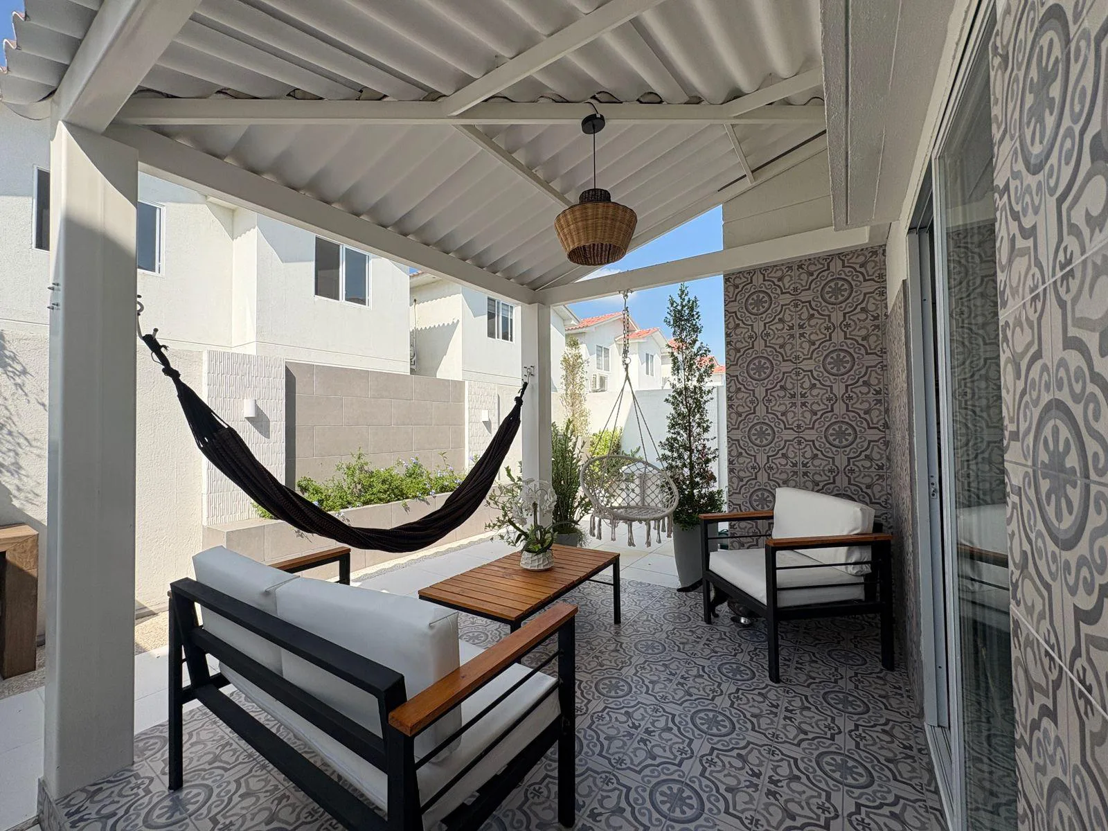 Casa Amoblada en Alquiler, Urbanizacion Casa Laguna, IngG