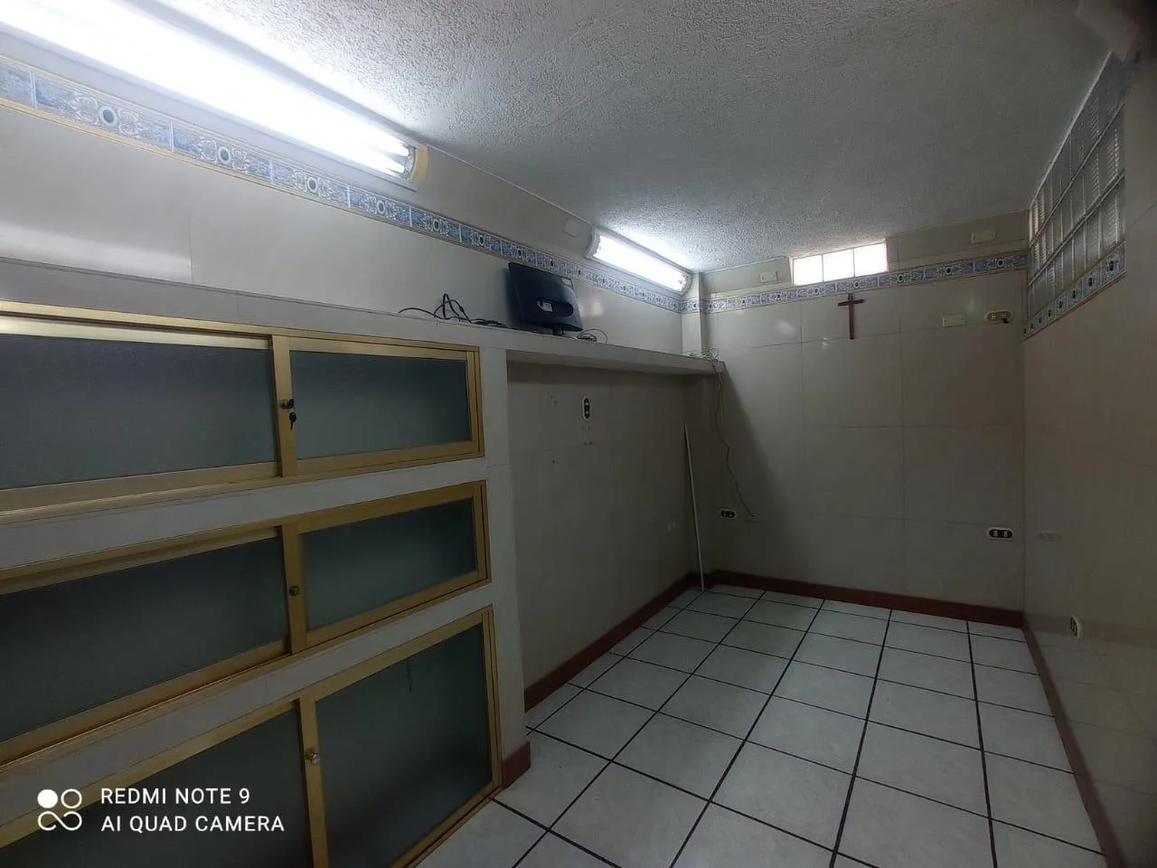 Alquiler de Oficina, Alborada 12 ava Etapa PB, EliC