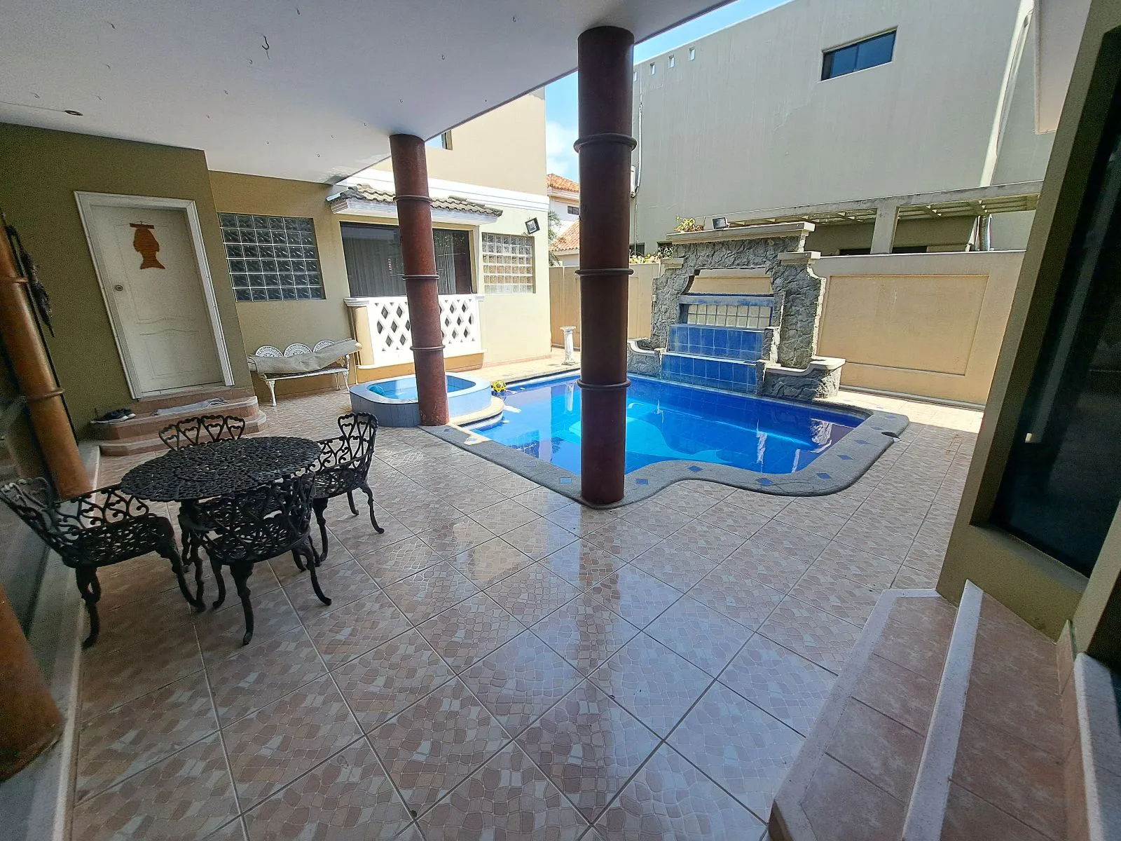 Casa en Venta, Urbanizacipn Rio Guayas Club, AleR