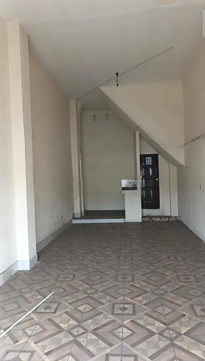 Alquiler local comercial Av 25 de Julio cerca de Iess Valdivia GinS