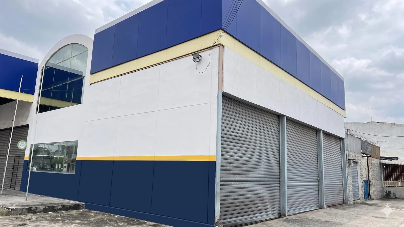 Local Comercial en Alquiler 6 de Marzo y Cañar Esq SanS