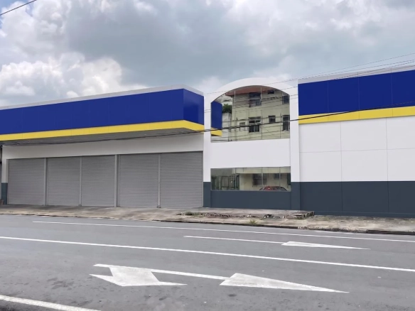 Local Comercial en Alquiler 6 de Marzo y Cañar Esq SanS