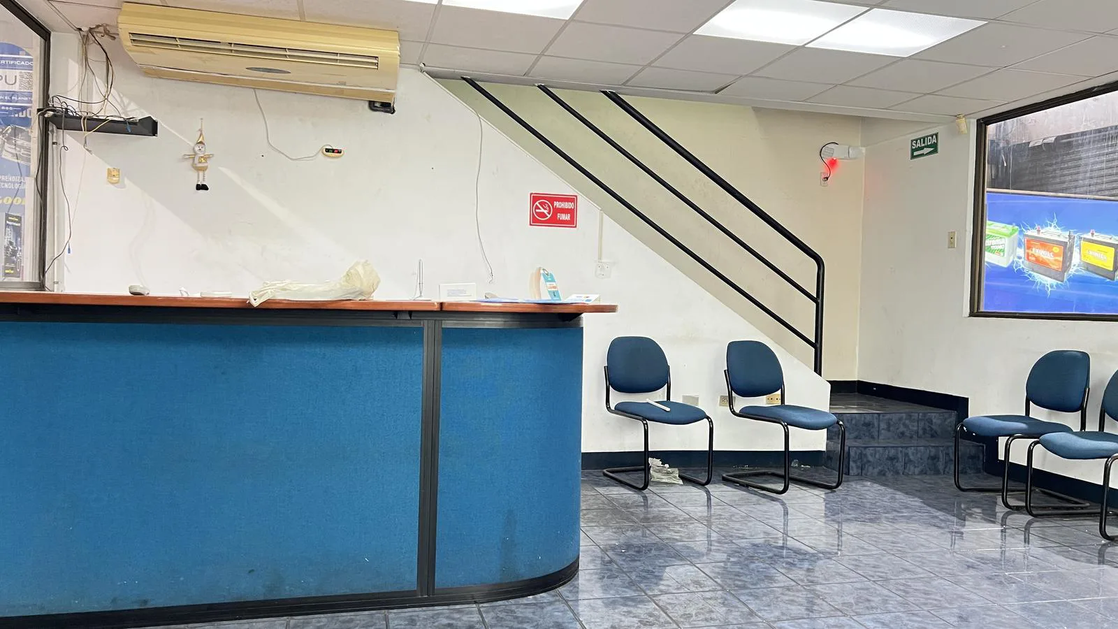 Local Comercial en Alquiler 6 de Marzo y Cañar Esq SanS
