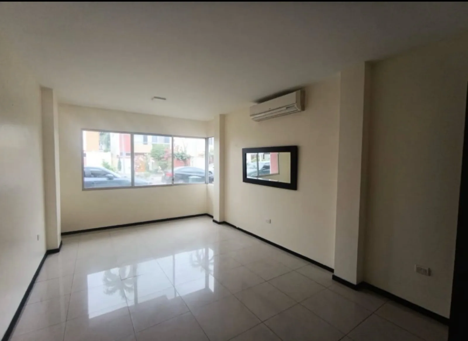 Casa en venta en Vía a la Costa GabR