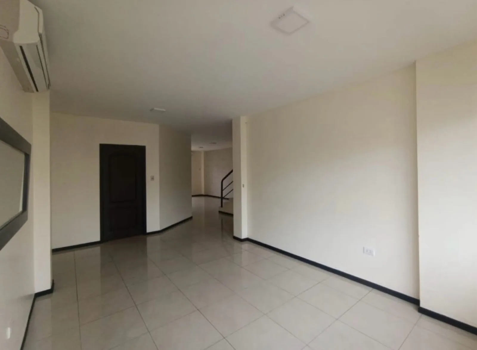 Casa en venta en Vía a la Costa GabR