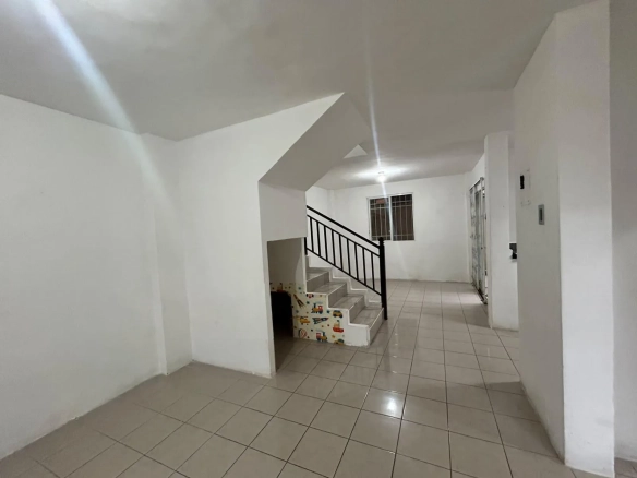 Casa en alquiler en Villa Bonita, norte de GYE JoeG