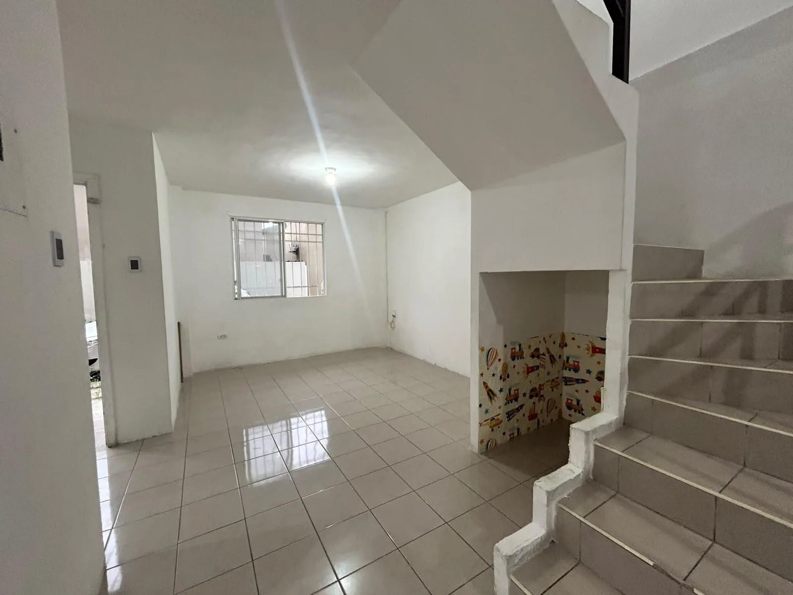 Casa en alquiler en Villa Bonita, norte de GYE JoeG