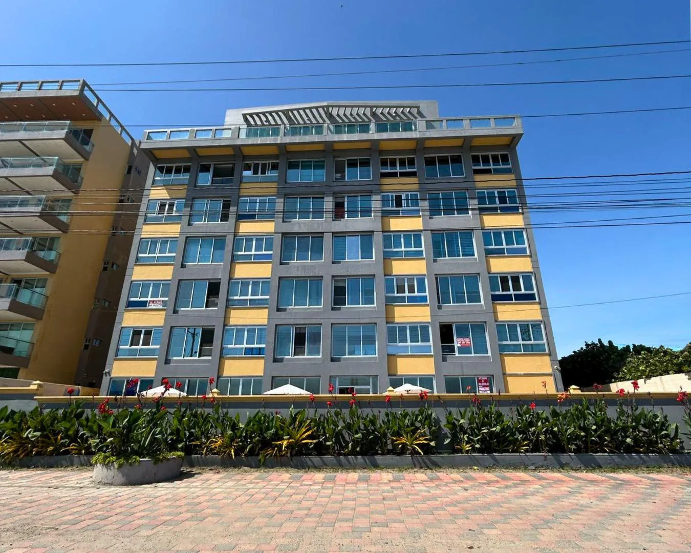 Departamento amoblado en venta Punta Carnero WYR