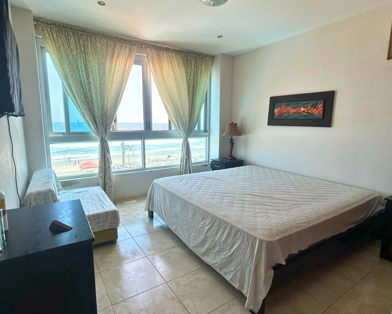 Departamento amoblado en venta Punta Carnero WYR