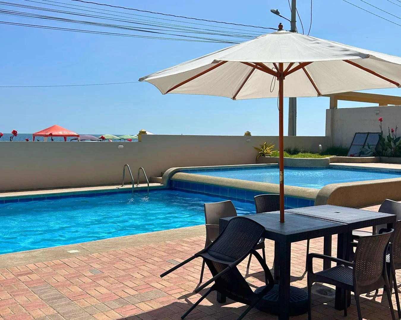 Departamento amoblado en venta Punta Carnero WYR