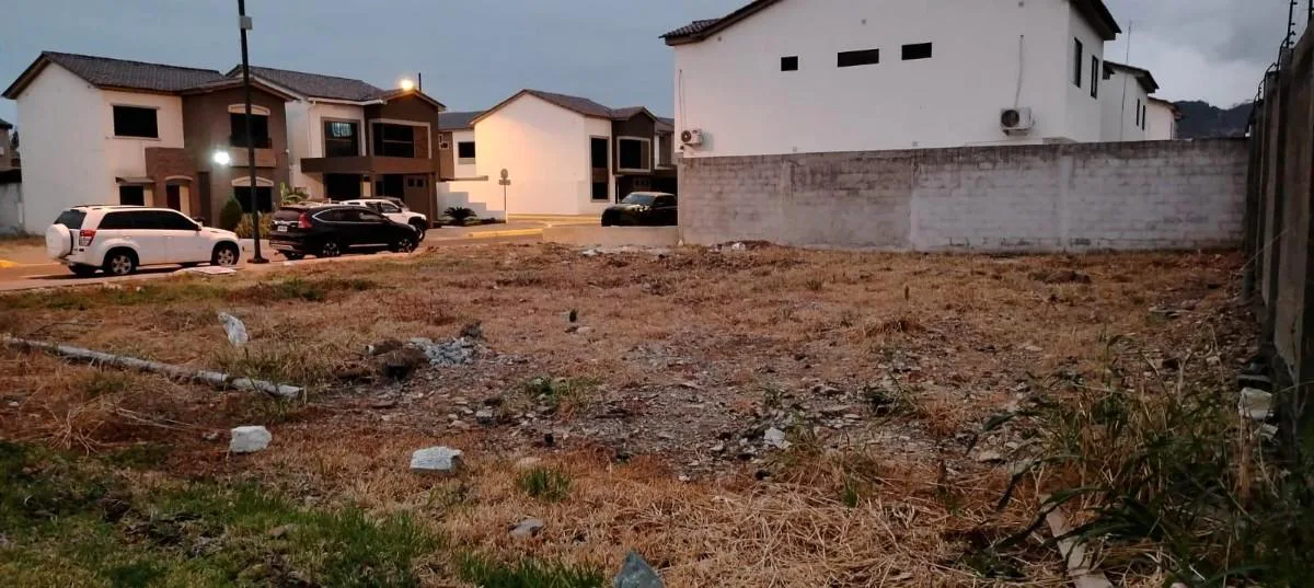 Terreno en venta en Via a la costa 209mts Urb COSTALMAR 2 EstF