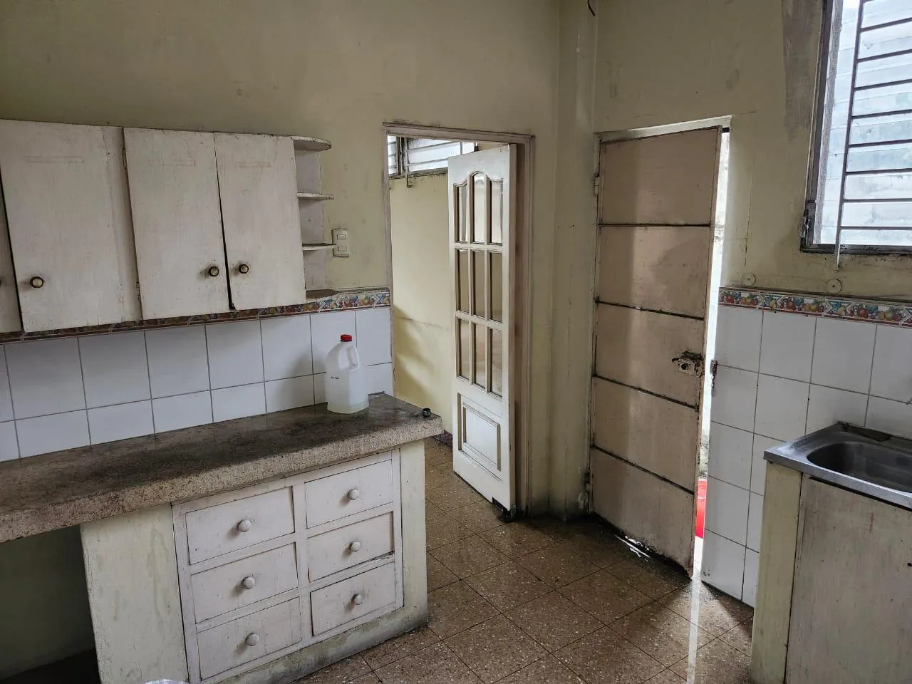 Casa en venta en Cdla. IESS en Sur de Guayaquil CesA