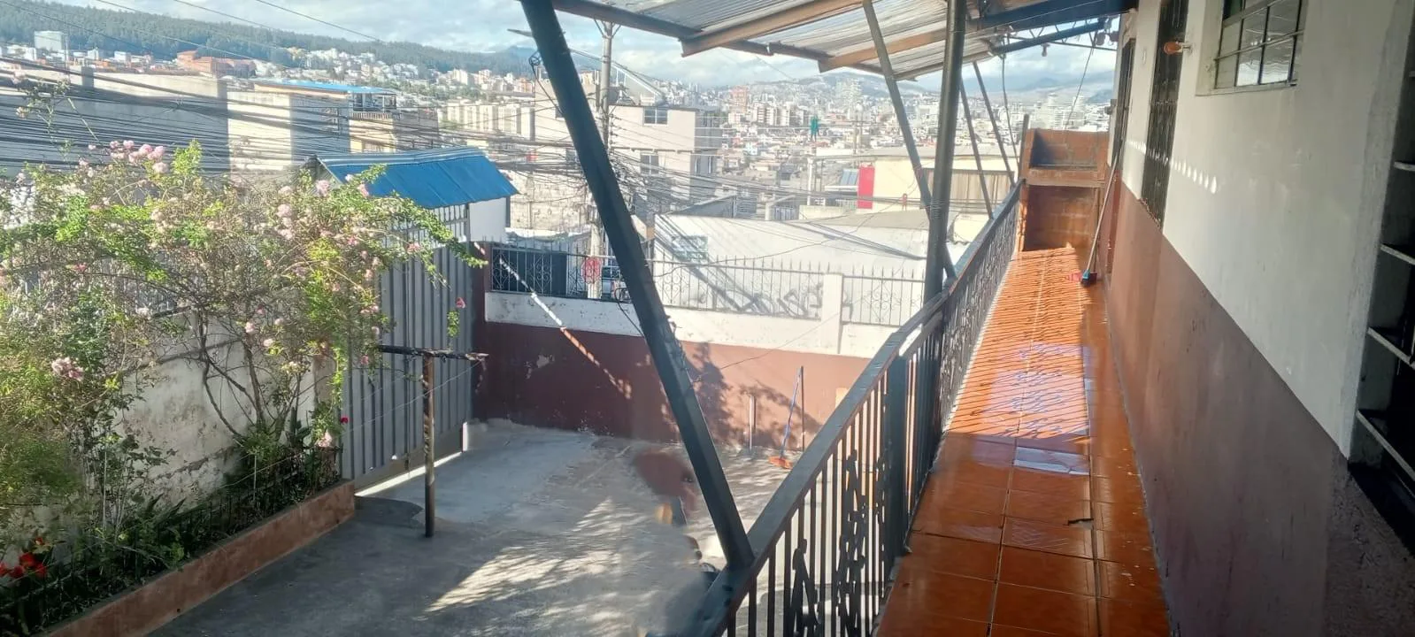 Casa en Venta, Calle De las Toronjas, Sector El Inca, EliC