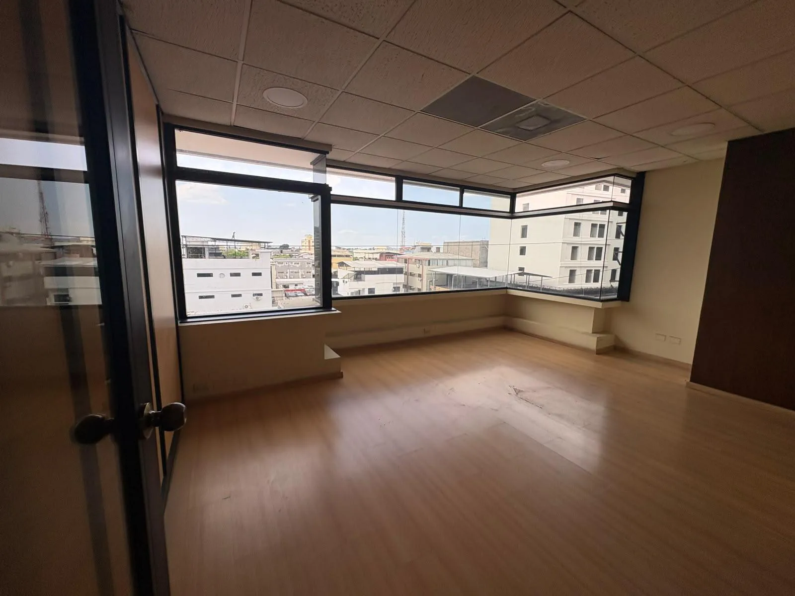 Oficina en alquiler Torres del Norte, torre B WyR