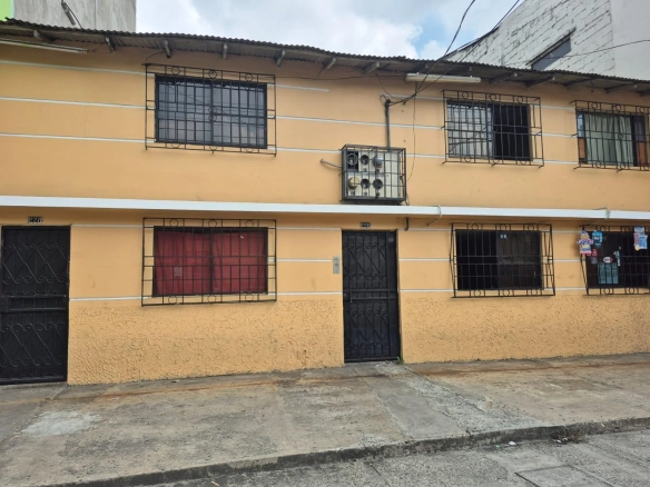 Venta Casa Rentera Centro de Gye con 6 departamentos W&R