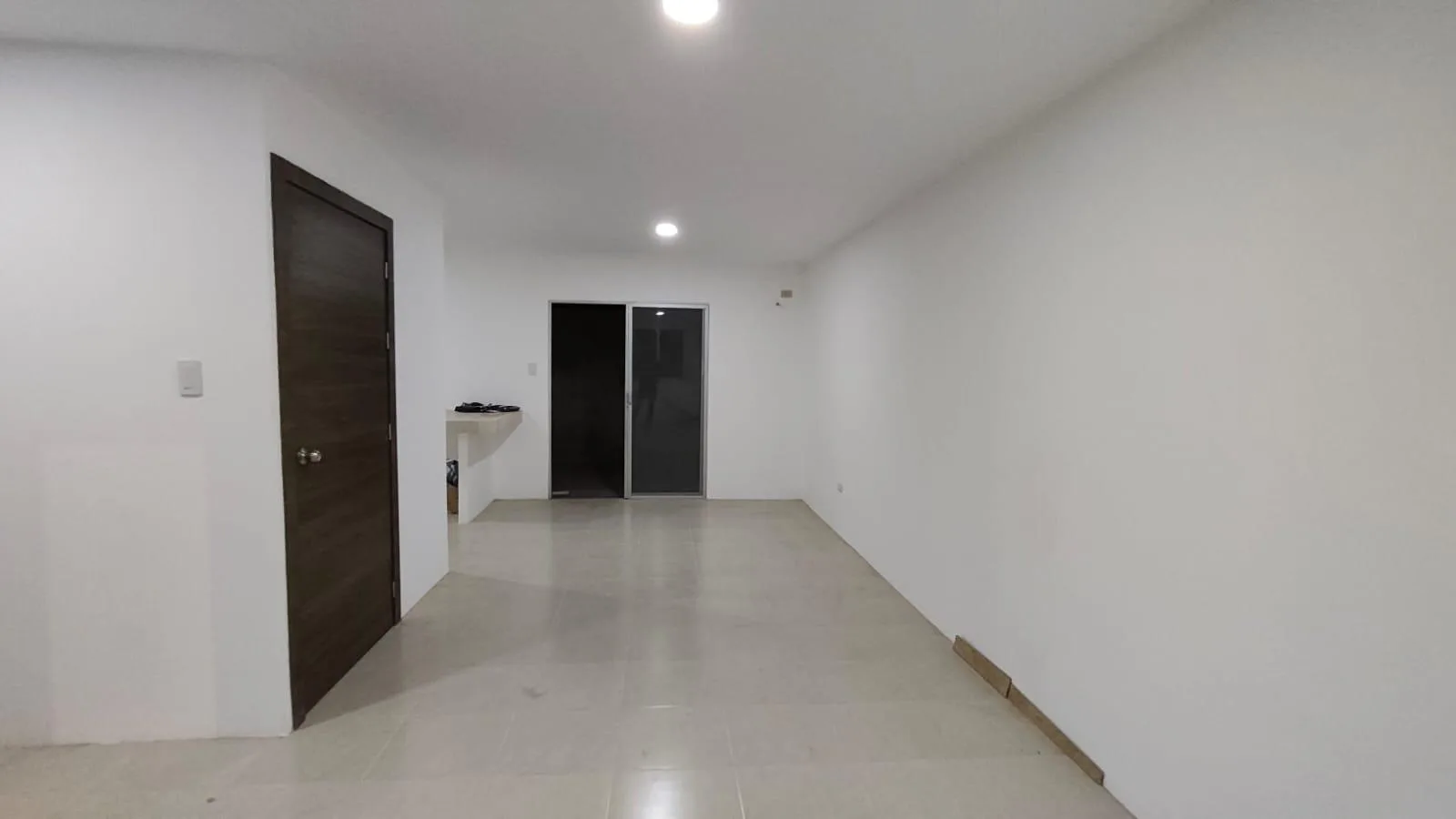 Casa en alquiler en Urb. Rosedal 2 – Chongón RonR