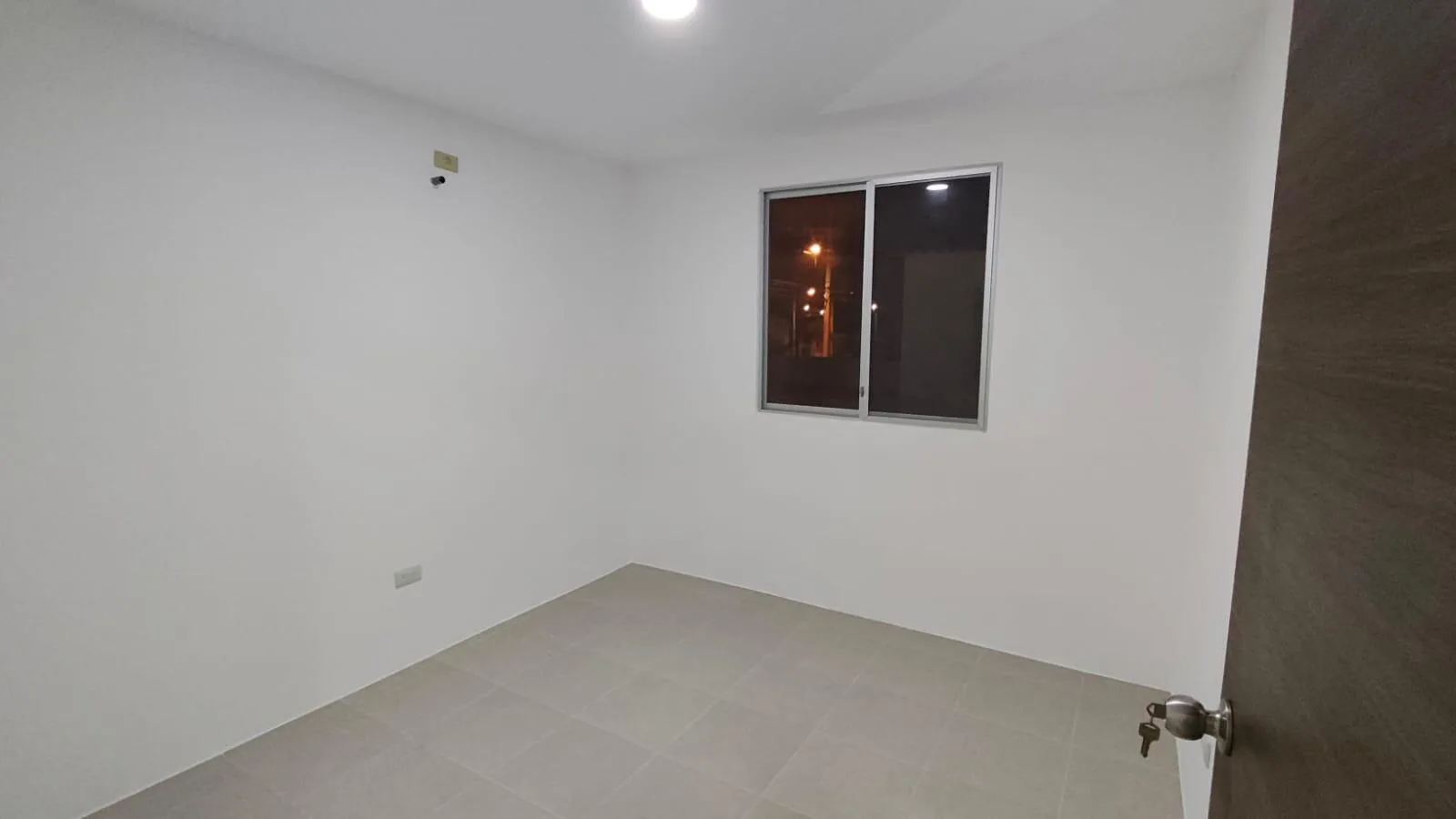 Casa en alquiler en Urb. Rosedal 2 – Chongón RonR
