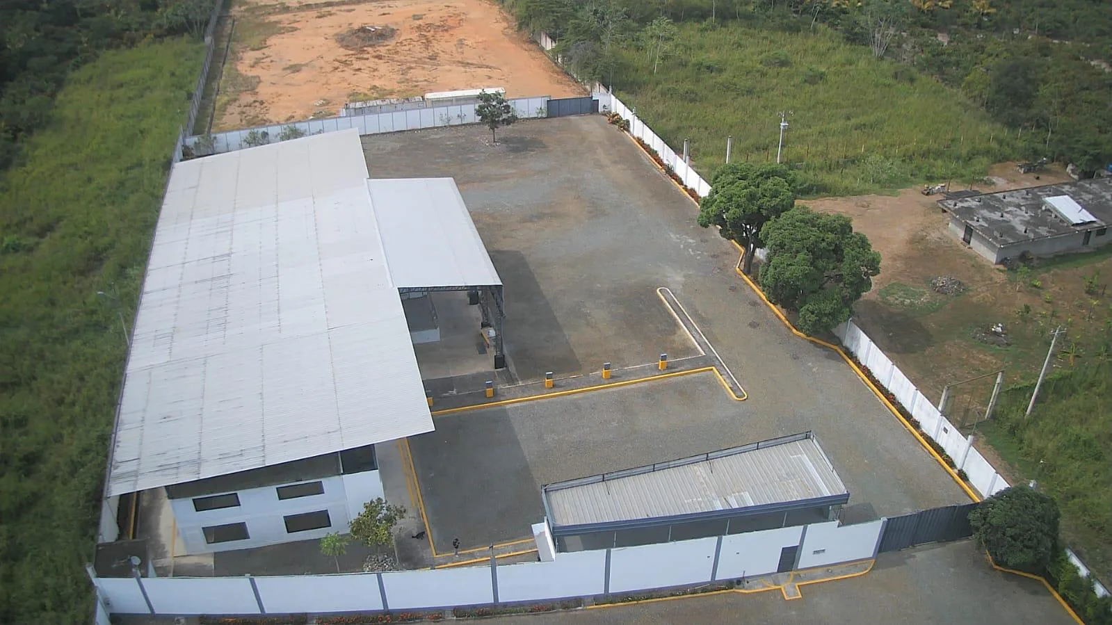 Se vende Inmueble Industrial Santa Rosa, El Oro. AnaA
