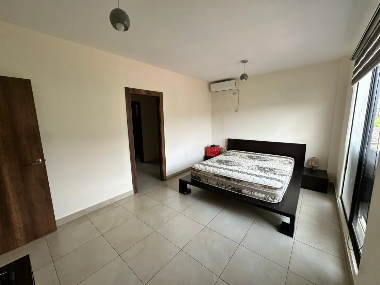 Venta de casa en Bosques de la Costa, Etapa Cimas, Via a la Costa, C&P