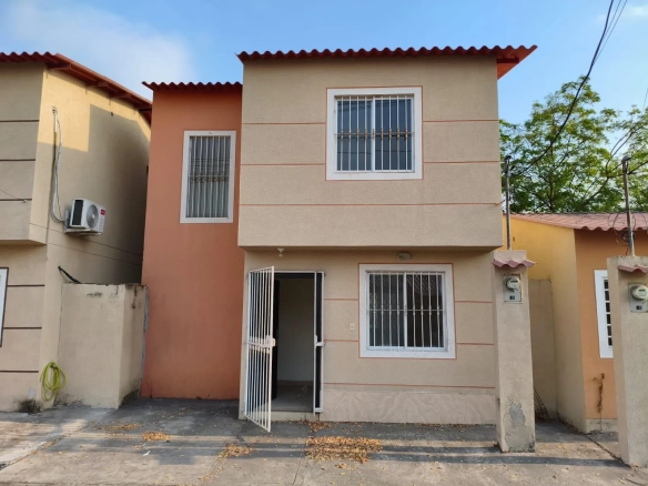 Casa en venta en Duran City etapa Amaranto RonR