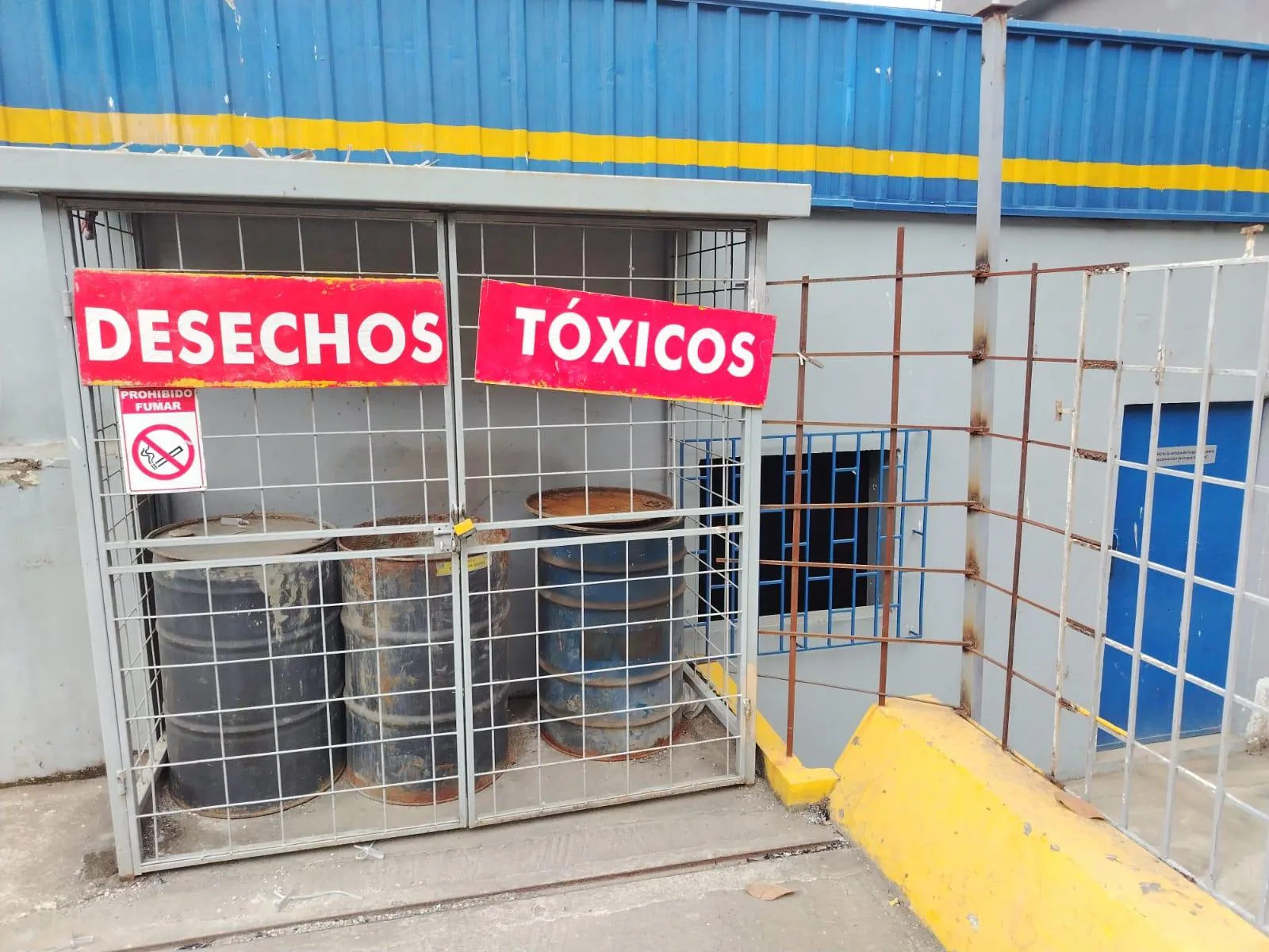 Gasolinera con Edificio Rentero en Venta, Milagro, CesA