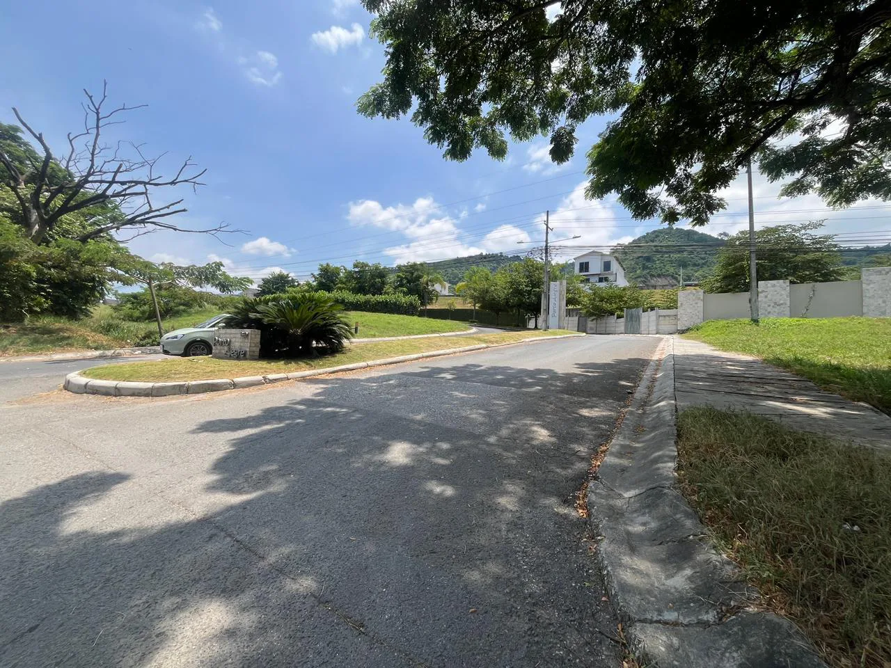 Terreno en Venta – Urb. Porto Alegre, via a la Costa ChrS