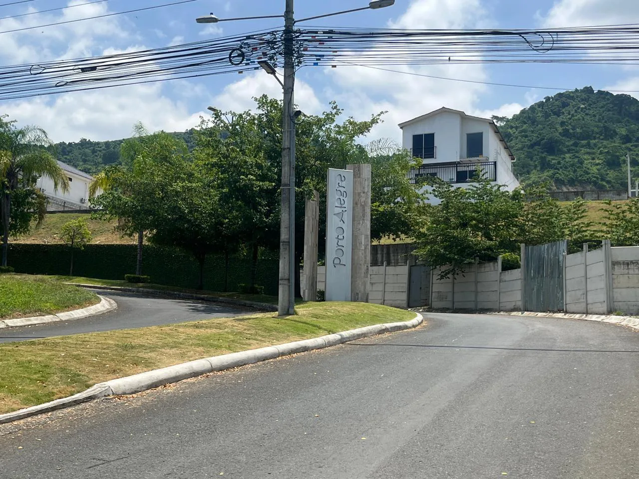Terreno en Venta – Urb. Porto Alegre, via a la Costa ChrS