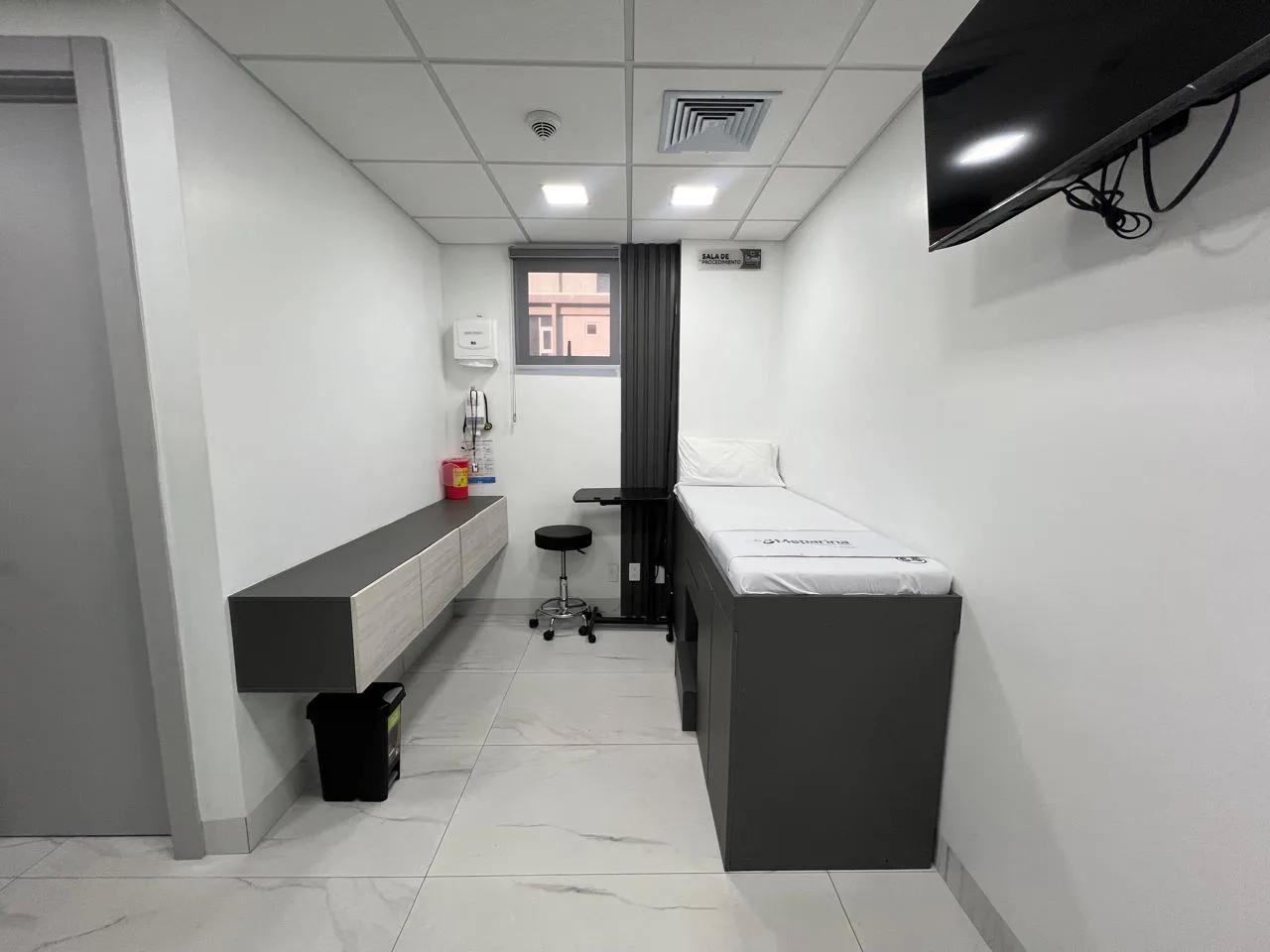 Consultorio en Alquiler, Edificio Agora, RobA