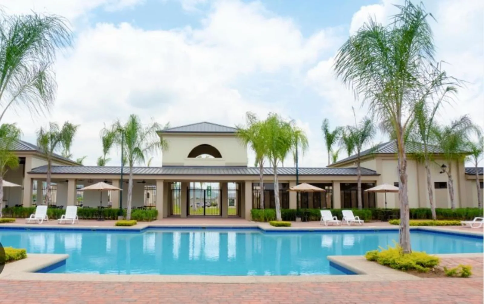 Casa Amoblada en Venta Urbanización La Joya etapa Aguamarina TatO