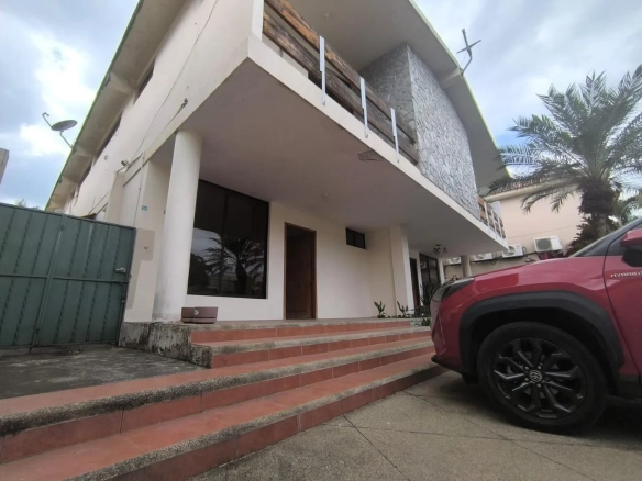 Casa en alquiler, Urbanización Laguna Club, RobA