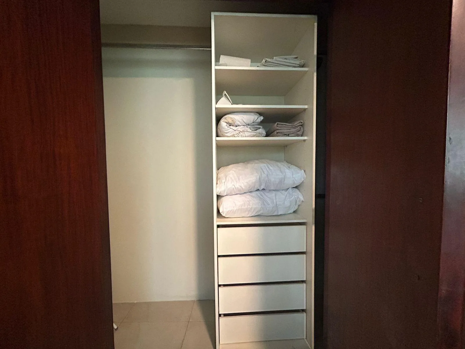 Suite en Alquiler en Riverfront II en Puerto Santa Ana, Guayaquil AnsSa