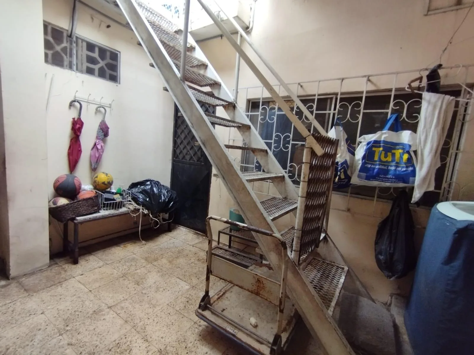 Propiedad Comercial Bodega Suites | Ideal para Empresa o Proyecto Rentero VicY